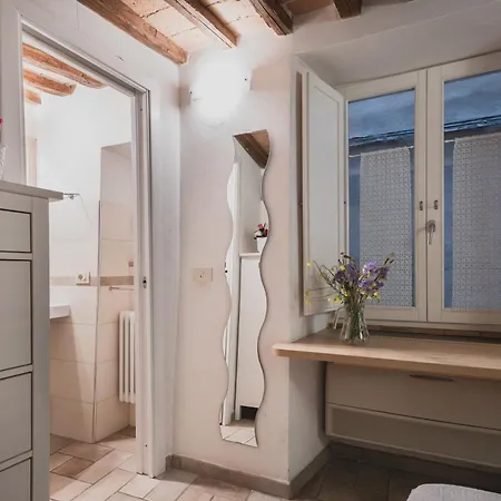 Bargello House By Francigenaapartments *
