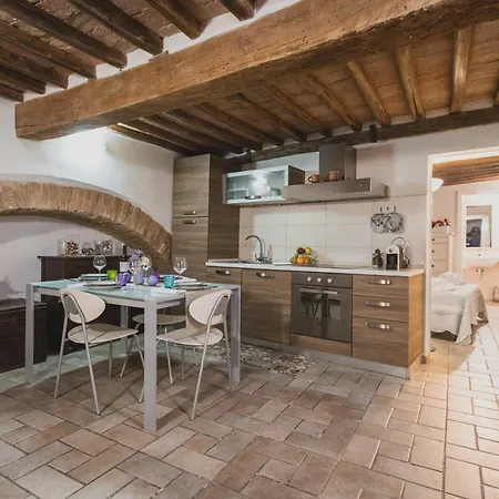 Bargello House By Francigenaapartments Apartmán