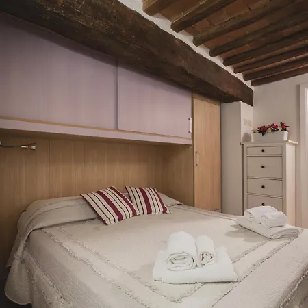 Bargello House By Francigenaapartments *